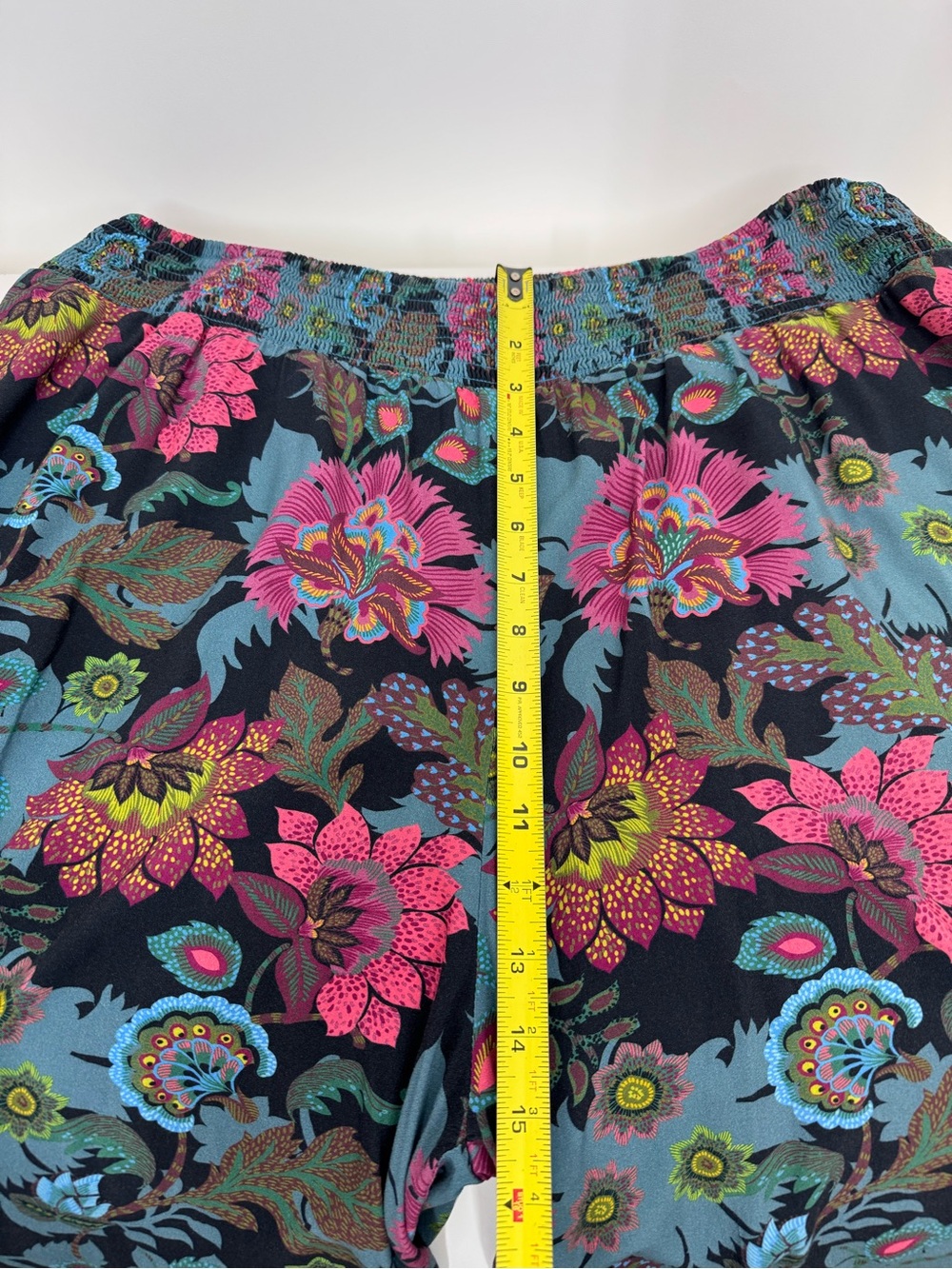 Sundance Dark Floral Wide Leg Pull On Palazzo Pants With Pockets Size XL - Picture 14 of 16